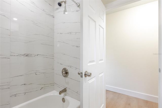 10208 THICKET POINT WAY, Tampa, FL 33647