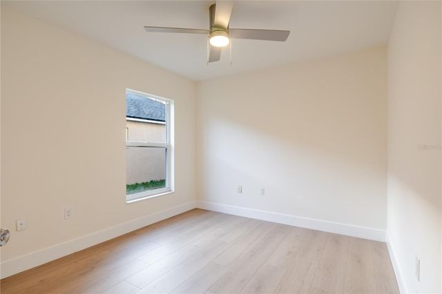 10208 THICKET POINT WAY, Tampa, FL 33647