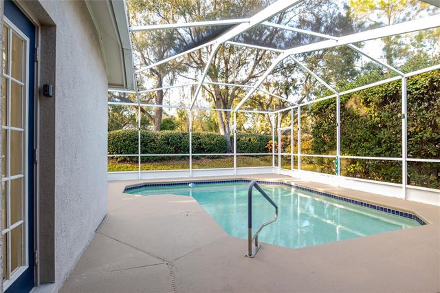 10208 THICKET POINT WAY, Tampa, FL 33647