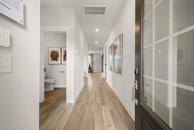 112 Longwood Drive, Lebanon, TN 37087