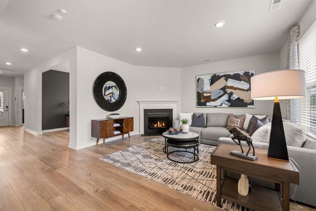 112 Longwood Drive, Lebanon, TN 37087