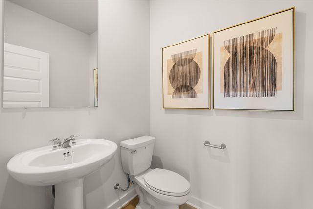 112 Longwood Drive, Lebanon, TN 37087