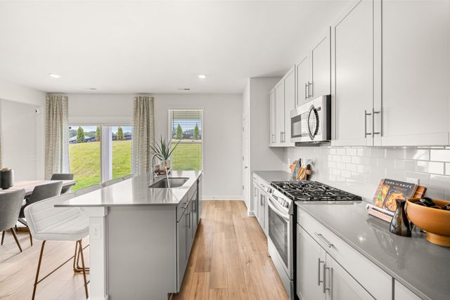 112 Longwood Drive, Lebanon, TN 37087