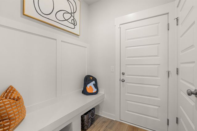 112 Longwood Drive, Lebanon, TN 37087