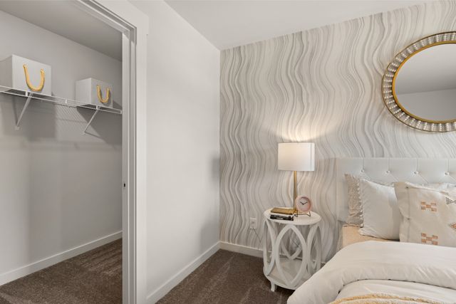 112 Longwood Drive, Lebanon, TN 37087