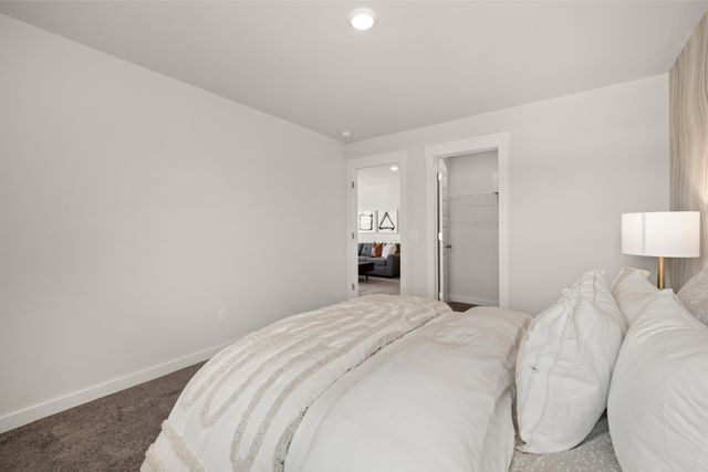 112 Longwood Drive, Lebanon, TN 37087