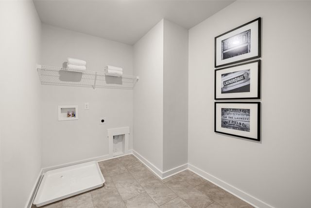 112 Longwood Drive, Lebanon, TN 37087