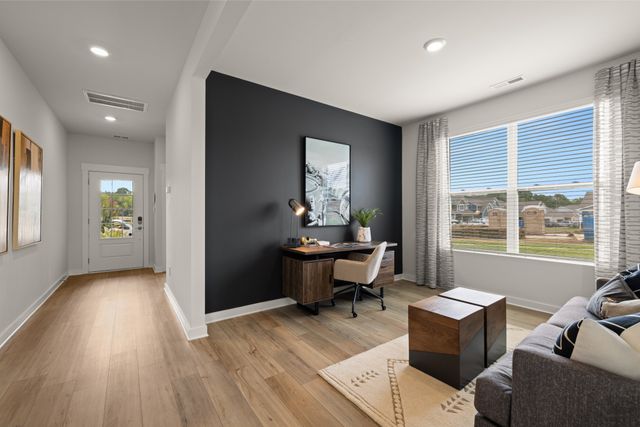 112 Longwood Drive, Lebanon, TN 37087