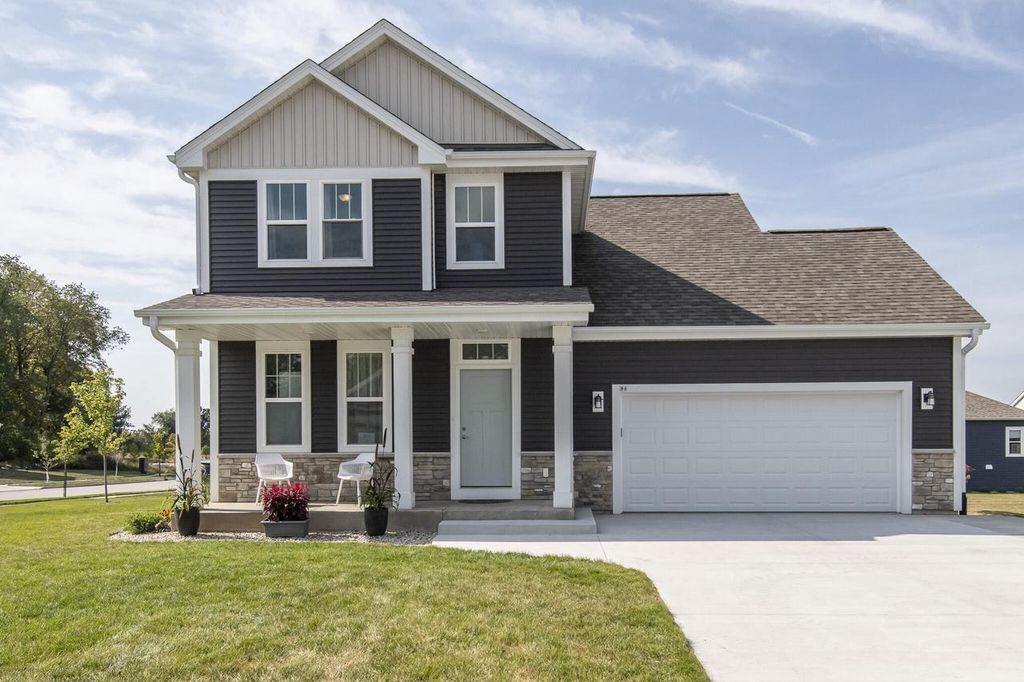 86 Weston Ridge ROAD, Oconomowoc, WI 53066