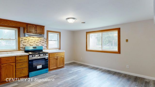 1500 N Charles Street, Saginaw, MI 48602