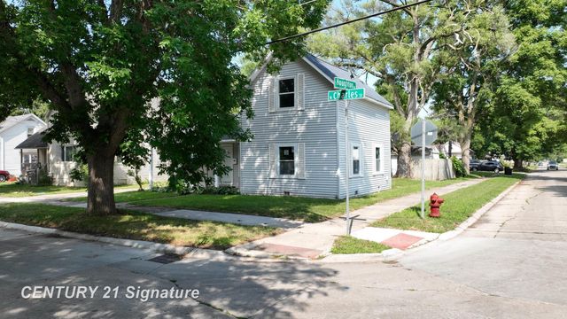 1500 N Charles Street, Saginaw, MI 48602