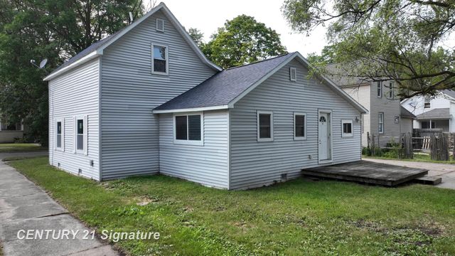 1500 N Charles Street, Saginaw, MI 48602
