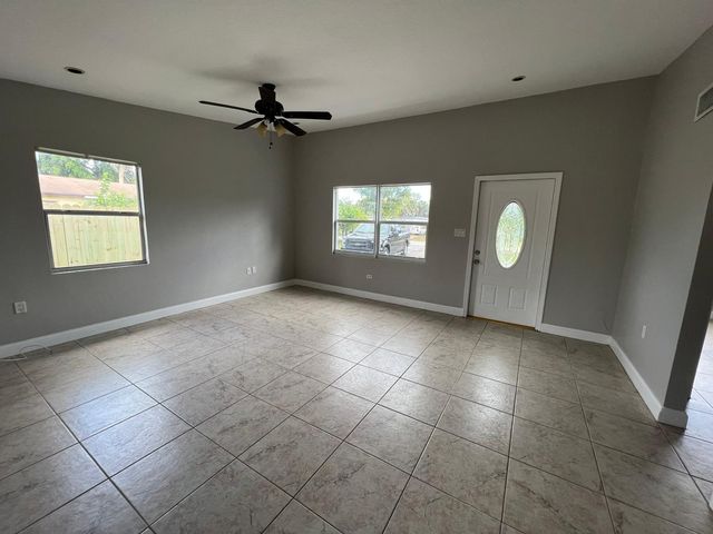 1883 Breezy Lane, West Palm Beach, FL 33417