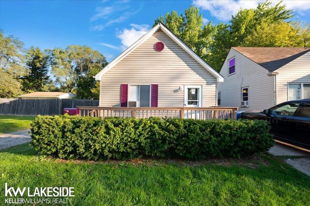 8439 Continental Avenue, Warren, MI 48089