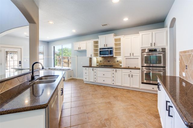 19520 Morgana DR, Pflugerville, TX 78660