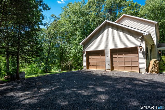 169 North Park Avenue, Easton, CT 06612