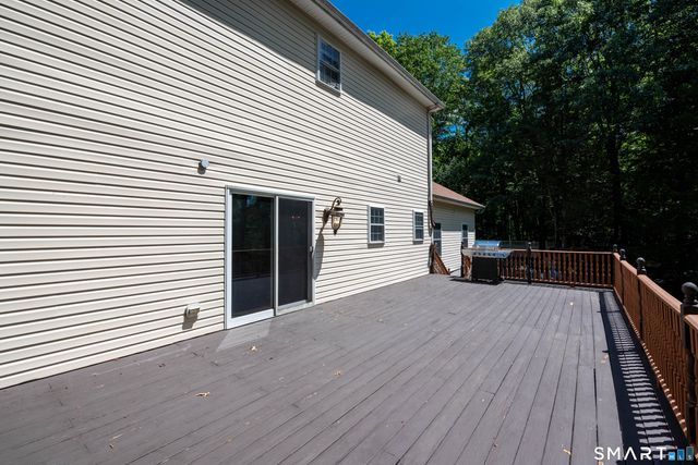 169 North Park Avenue, Easton, CT 06612