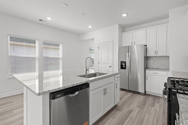 8223 Essence Dr., Longs, SC 29568