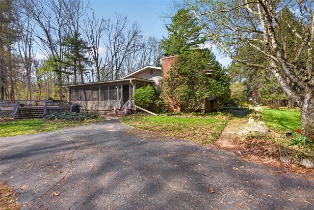 9437 Fisk Road, Parma, MI 49269