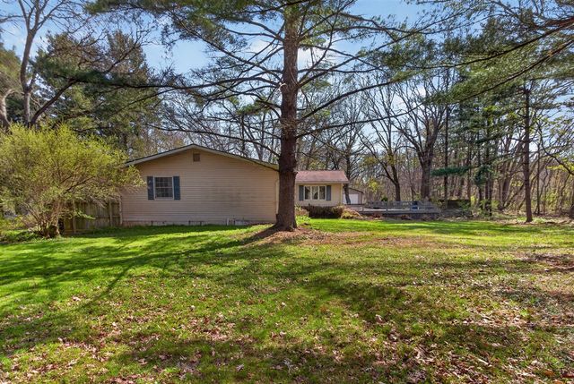 9437 Fisk Road, Parma, MI 49269
