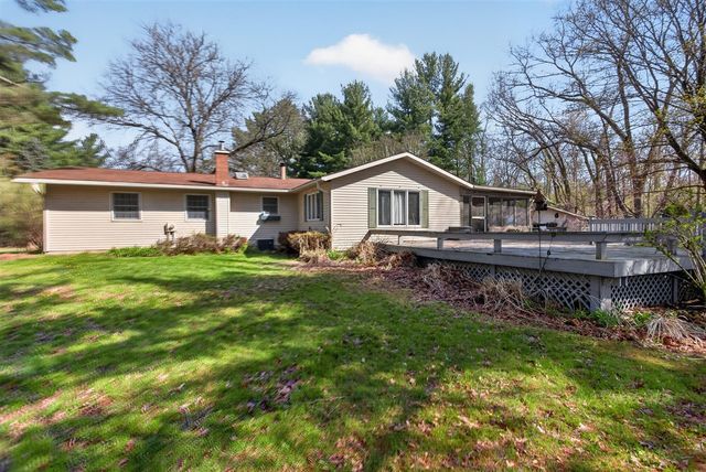 9437 Fisk Road, Parma, MI 49269