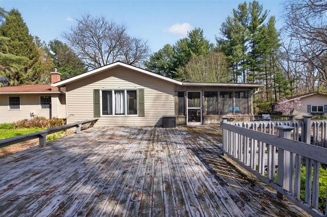 9437 Fisk Road, Parma, MI 49269