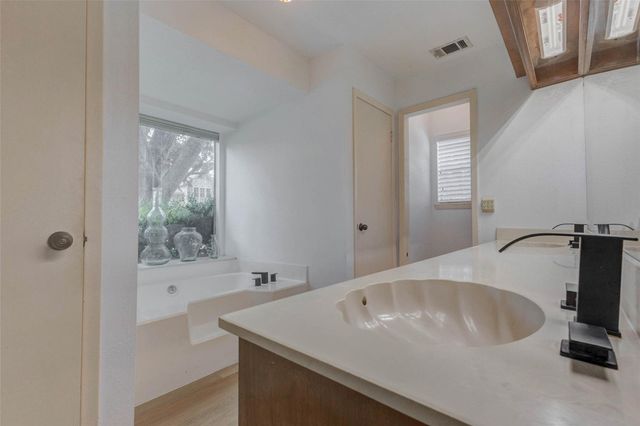 715 Dominion Drive, Katy, TX 77450