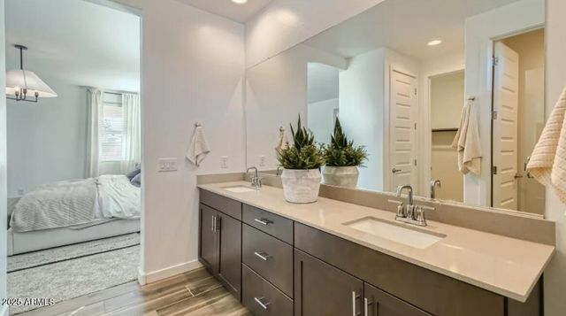 16763 W CHARLOTTE Drive, Surprise, AZ 85387