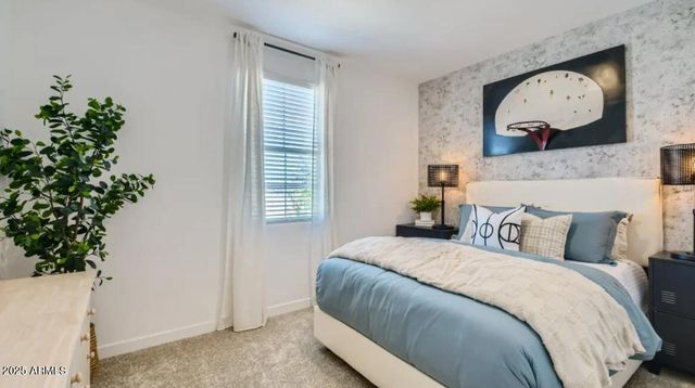 16763 W CHARLOTTE Drive, Surprise, AZ 85387