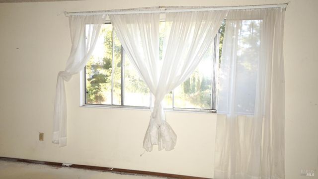 522 Santa Alicia Dr, Rohnert Park, CA 94928