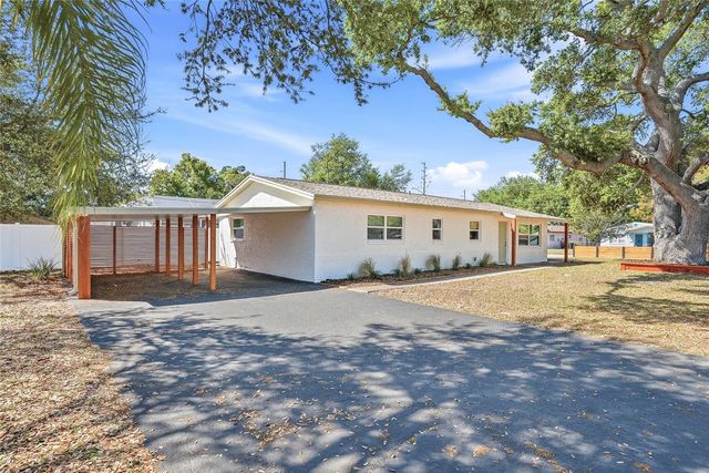 1339 35TH STREET N, St Petersburg, FL 33713