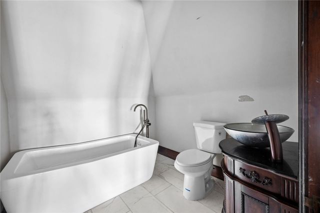 65 Southern, Mt Washington, PA 15211
