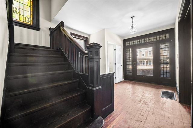 65 Southern, Mt Washington, PA 15211