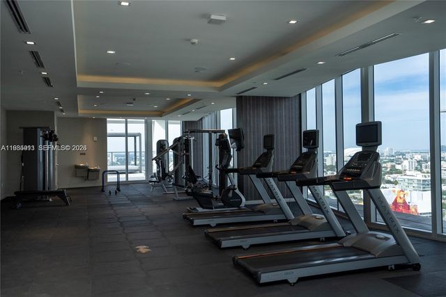 1010 SW 2nd Ave 2004, Miami, FL 33130