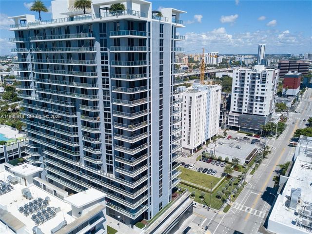 1010 SW 2nd Ave 2004, Miami, FL 33130