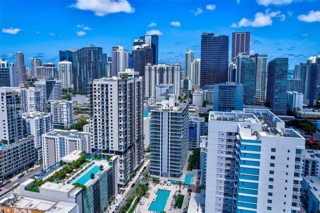 1010 SW 2nd Ave 2004, Miami, FL 33130