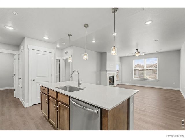 265 High Point Drive 203, Longmont, CO 80504