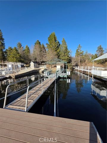 324 N324- Single Slip Dock, Lake Arrowhead, CA 92352