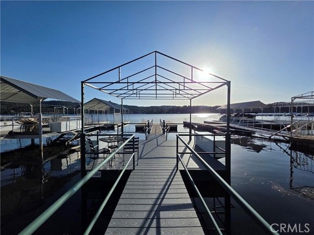 324 N324- Single Slip Dock, Lake Arrowhead, CA 92352