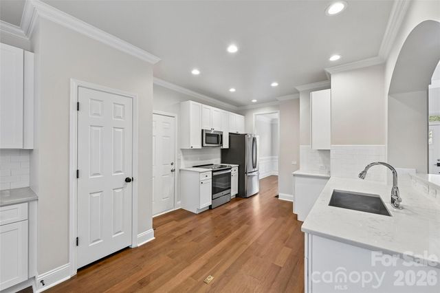 2825 Chip Shot Drive, Matthews, NC 28104