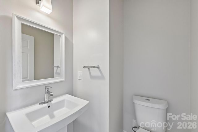 2825 Chip Shot Drive, Matthews, NC 28104
