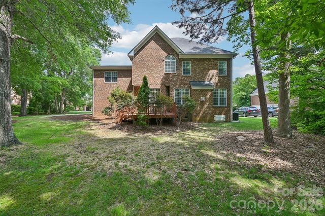 2825 Chip Shot Drive, Matthews, NC 28104
