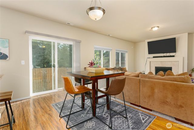 1418 E 68th Street Ct, Tacoma, WA 98404