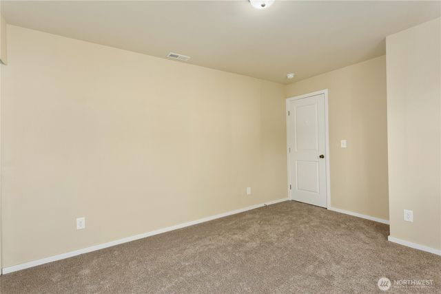 1418 E 68th Street Ct, Tacoma, WA 98404