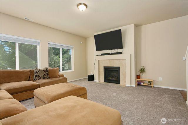 1418 E 68th Street Ct, Tacoma, WA 98404