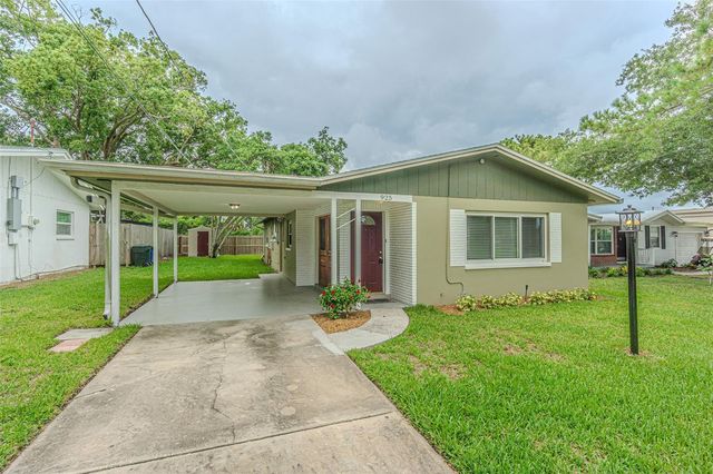 925 CEDARWOOD AVENUE, Dunedin, FL 34698