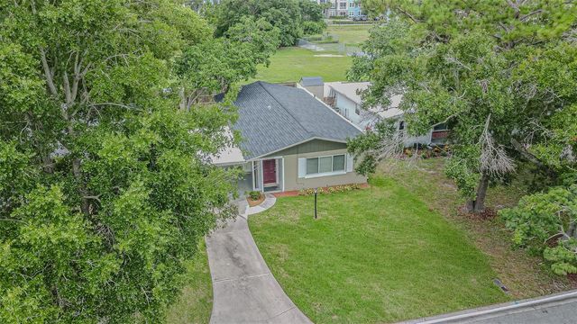 925 CEDARWOOD AVENUE, Dunedin, FL 34698