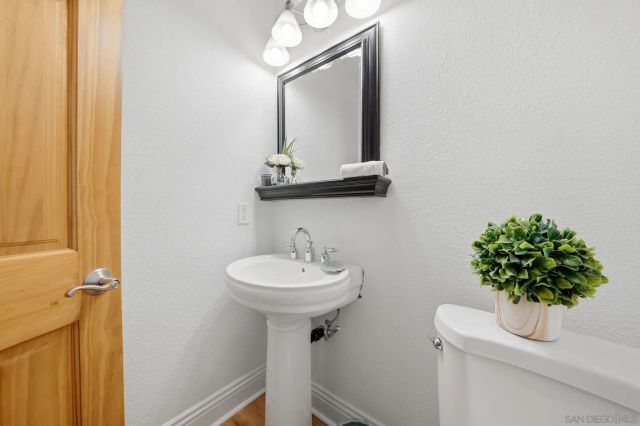 5505 Adelaide Ave 14, San Diego, CA 92115