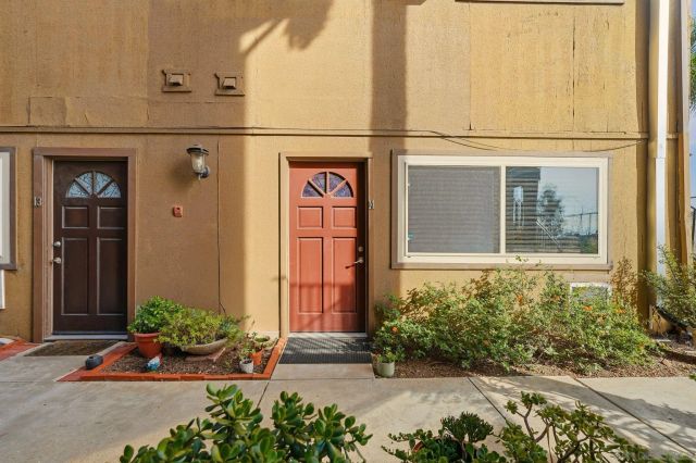 5505 Adelaide Ave 14, San Diego, CA 92115