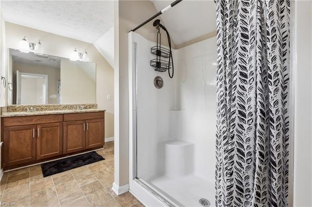 208 Dooley ST, Hampton, VA 23669
